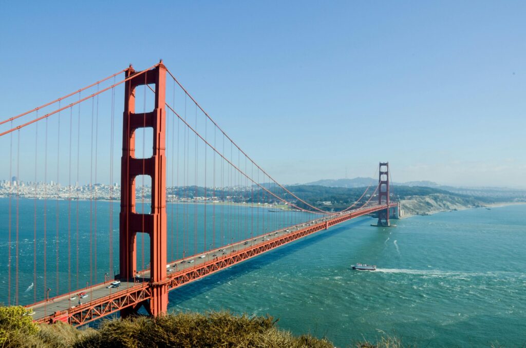 pexels-photo-208745-208745 Iconic Golden Gate Bridge spanning the San Francisco Bay on a clear day.